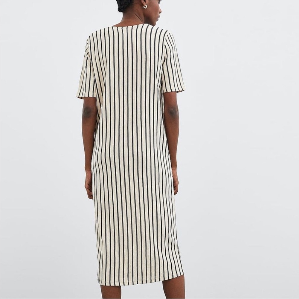 Zara Striped V-Neck Midi Dress in Cream and Black with pockets size medium - Picture 3 of 8